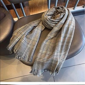 Winter scarf